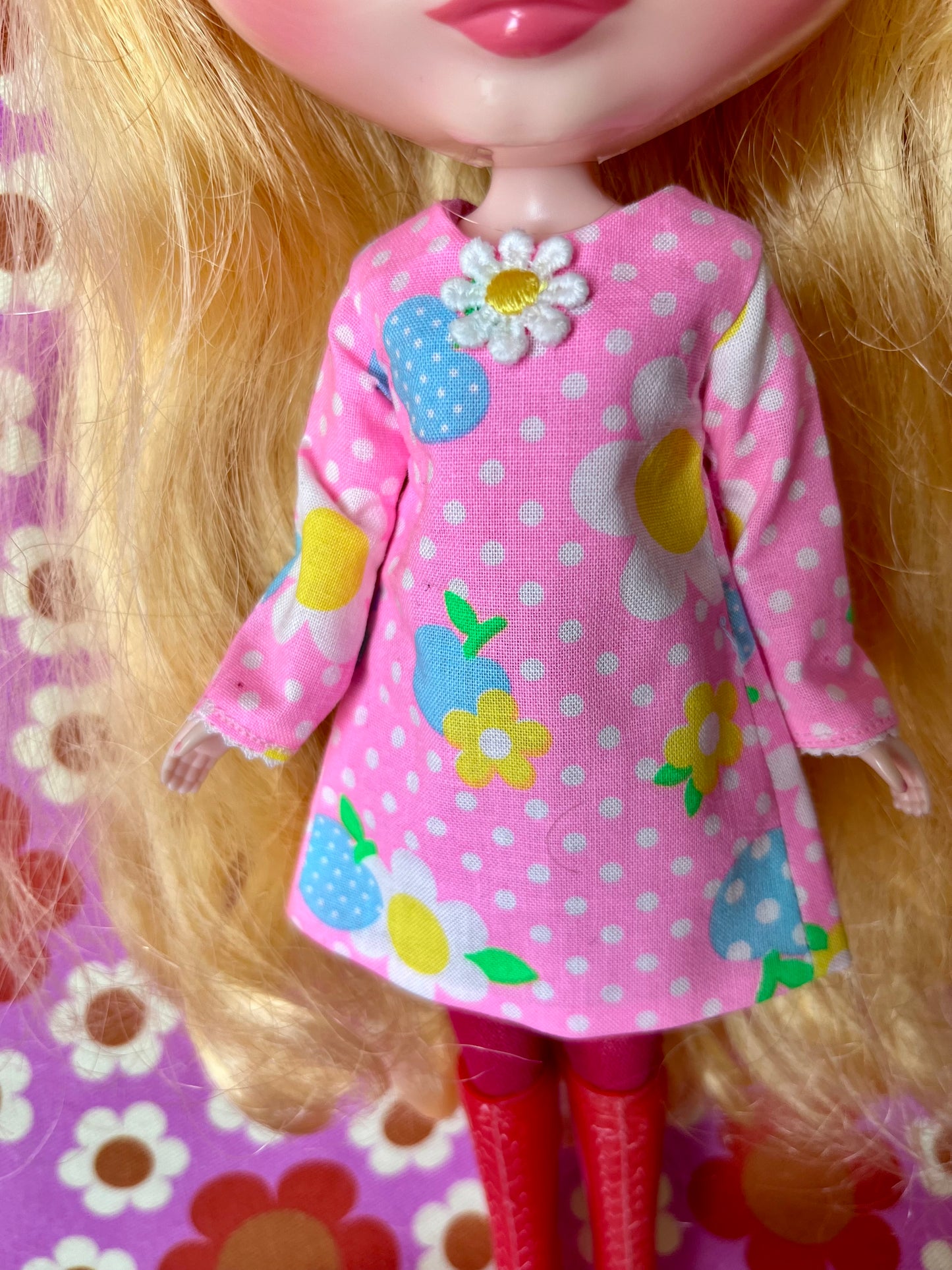 Pink Neon Daisy Mod Shift dress with sleeves
