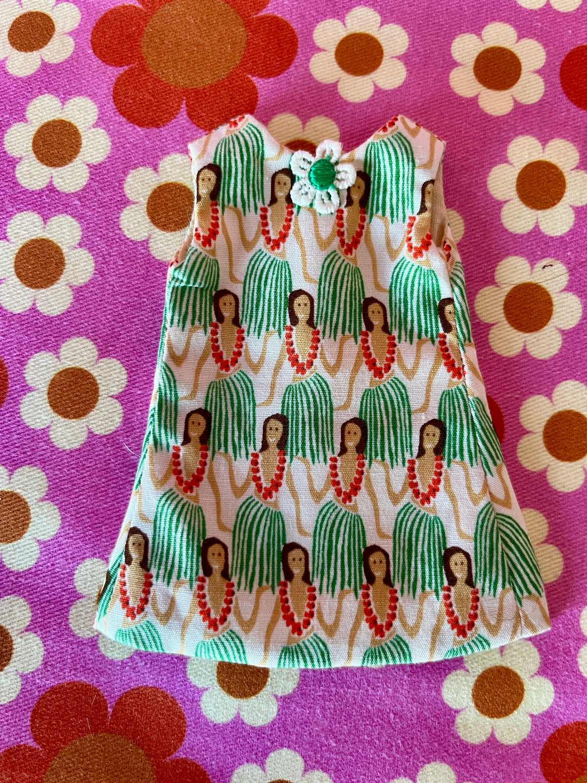 Hula Girl Print Mod Cilla Shift dress