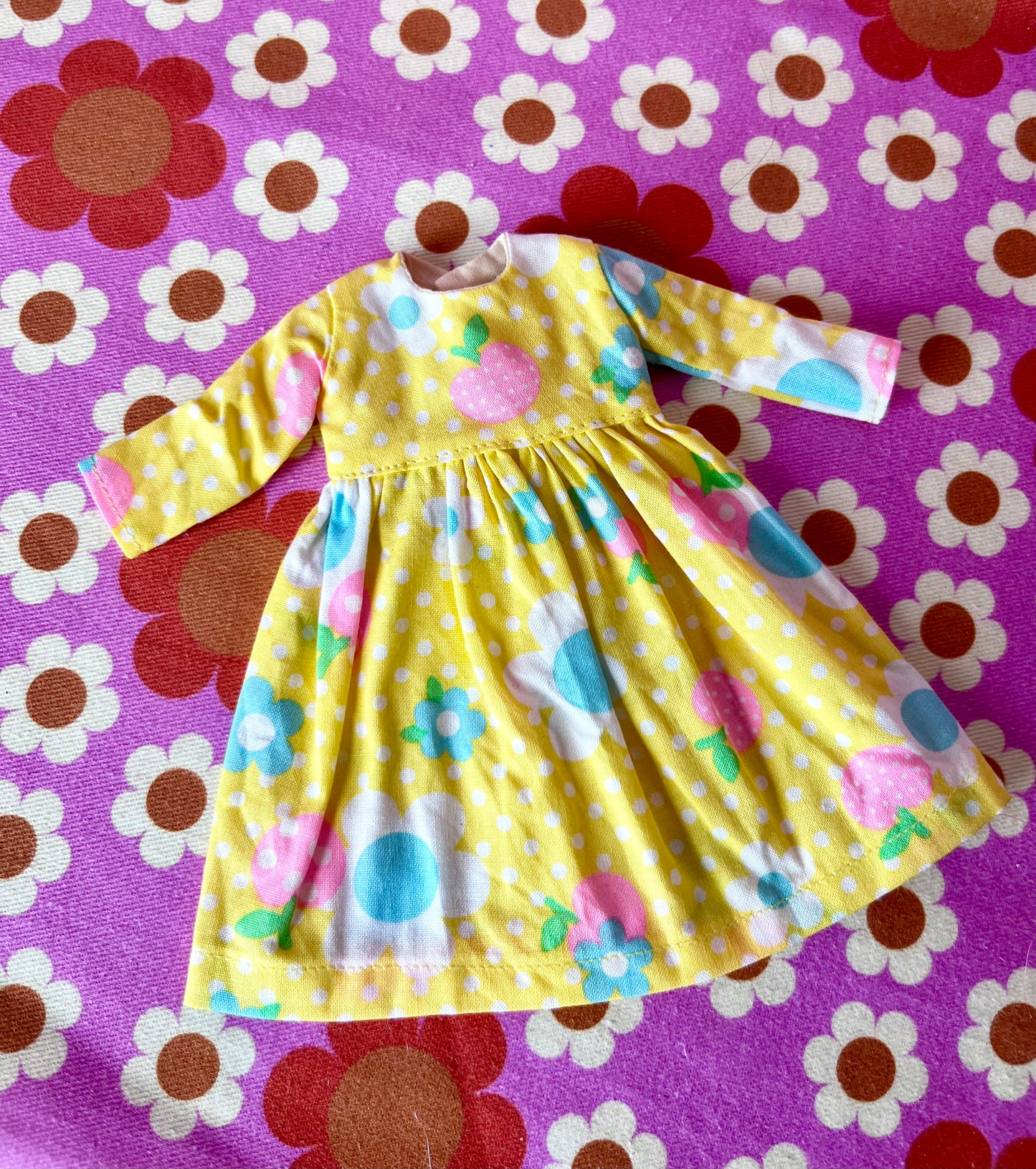 Yellow Daisy Long Sleeve Dress for Blythe Doll