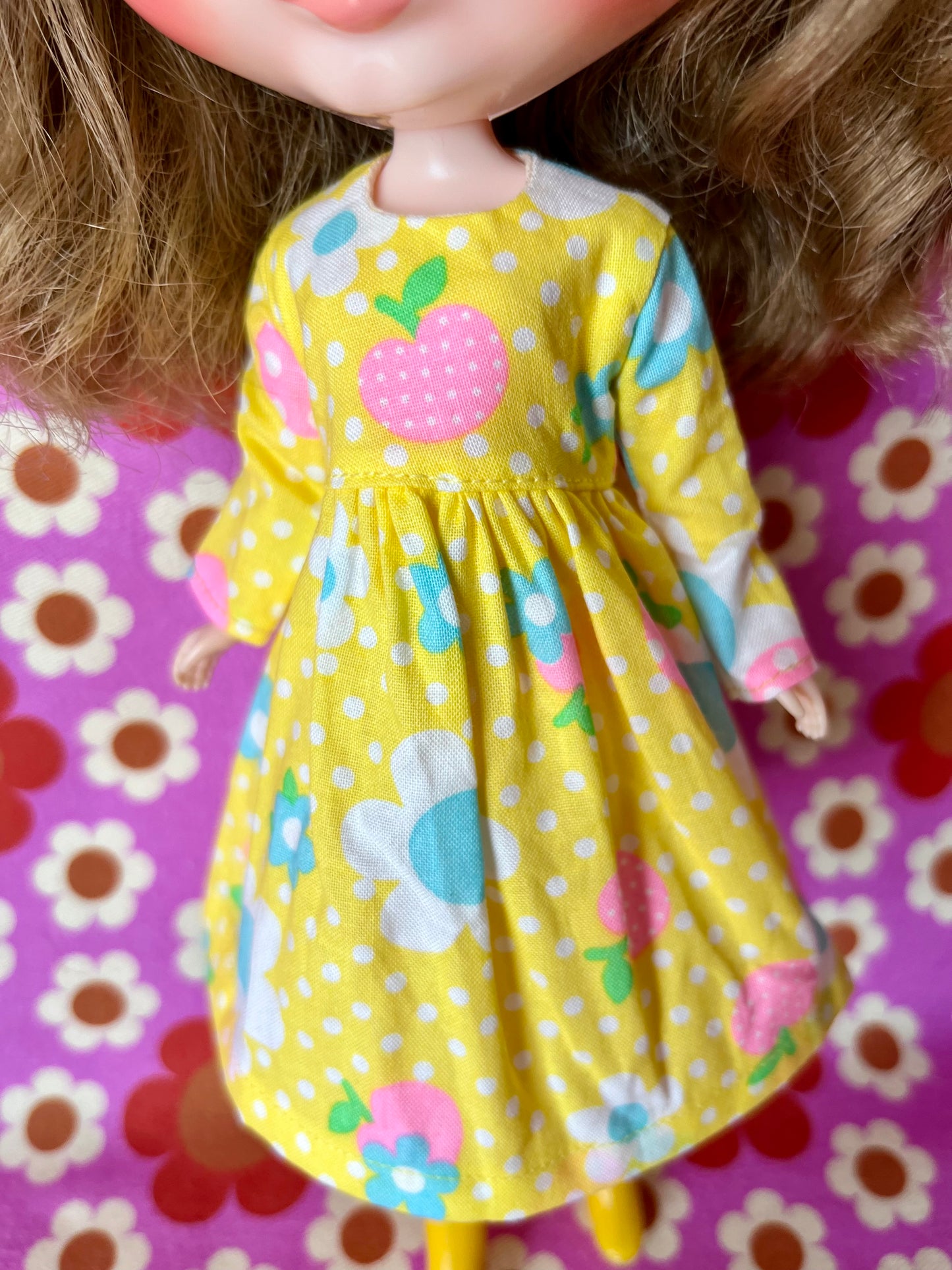 Yellow Daisy Long Sleeve Dress for Blythe Doll