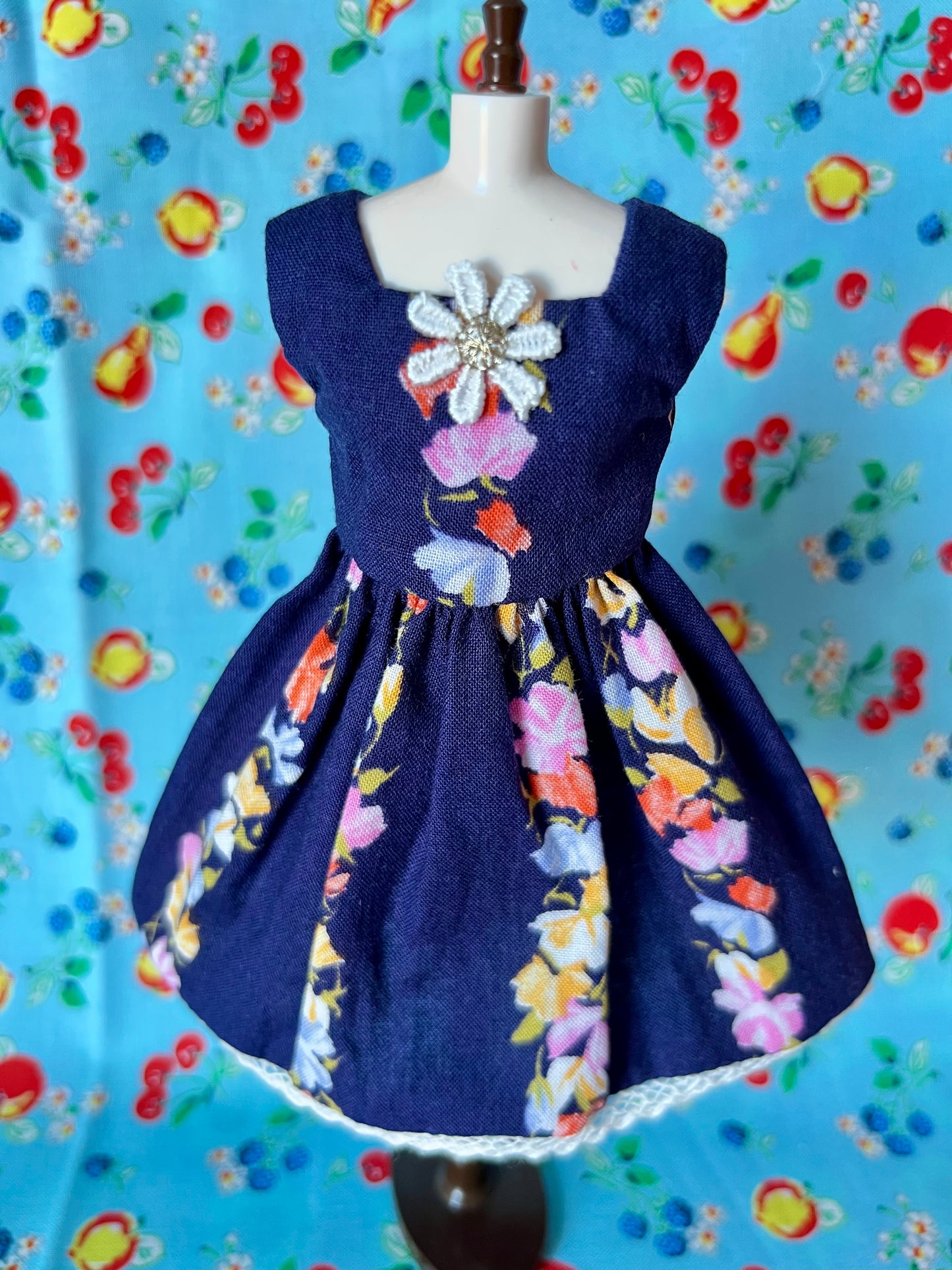 Horrockses Vintage Fabric Dress for Blythe Doll