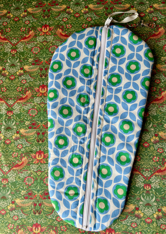 Retro print fabric Blythe Doll Cary Case Neo-Blythe size