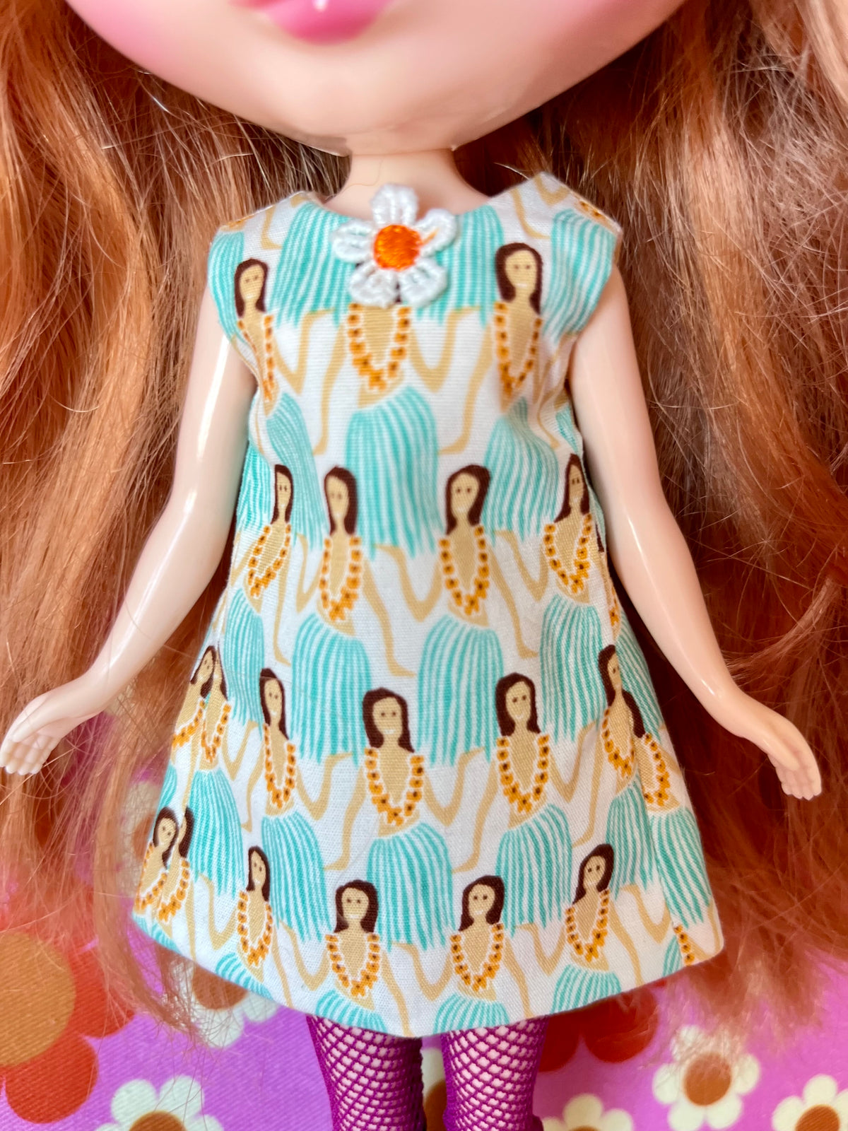 Hula Girl Print Mod Cilla Shift dress
