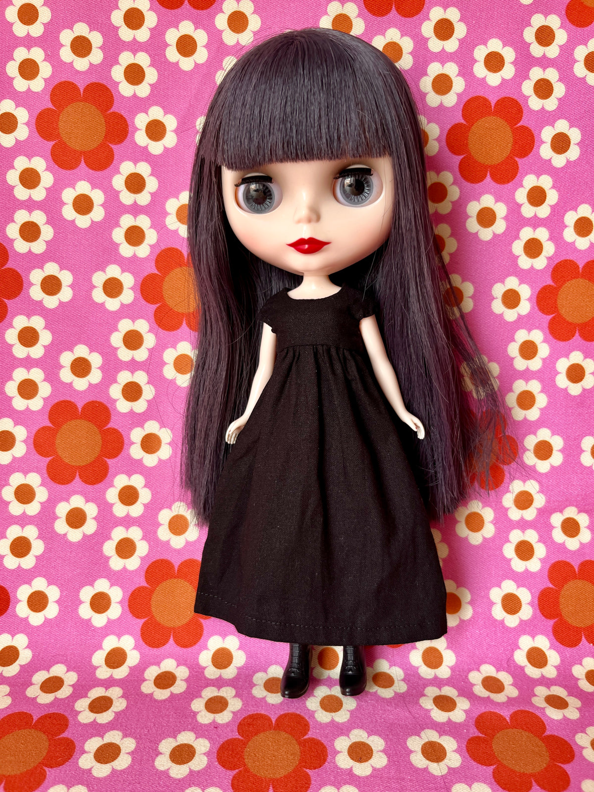 Goth Austen Black Regency Dress for Blythe Doll