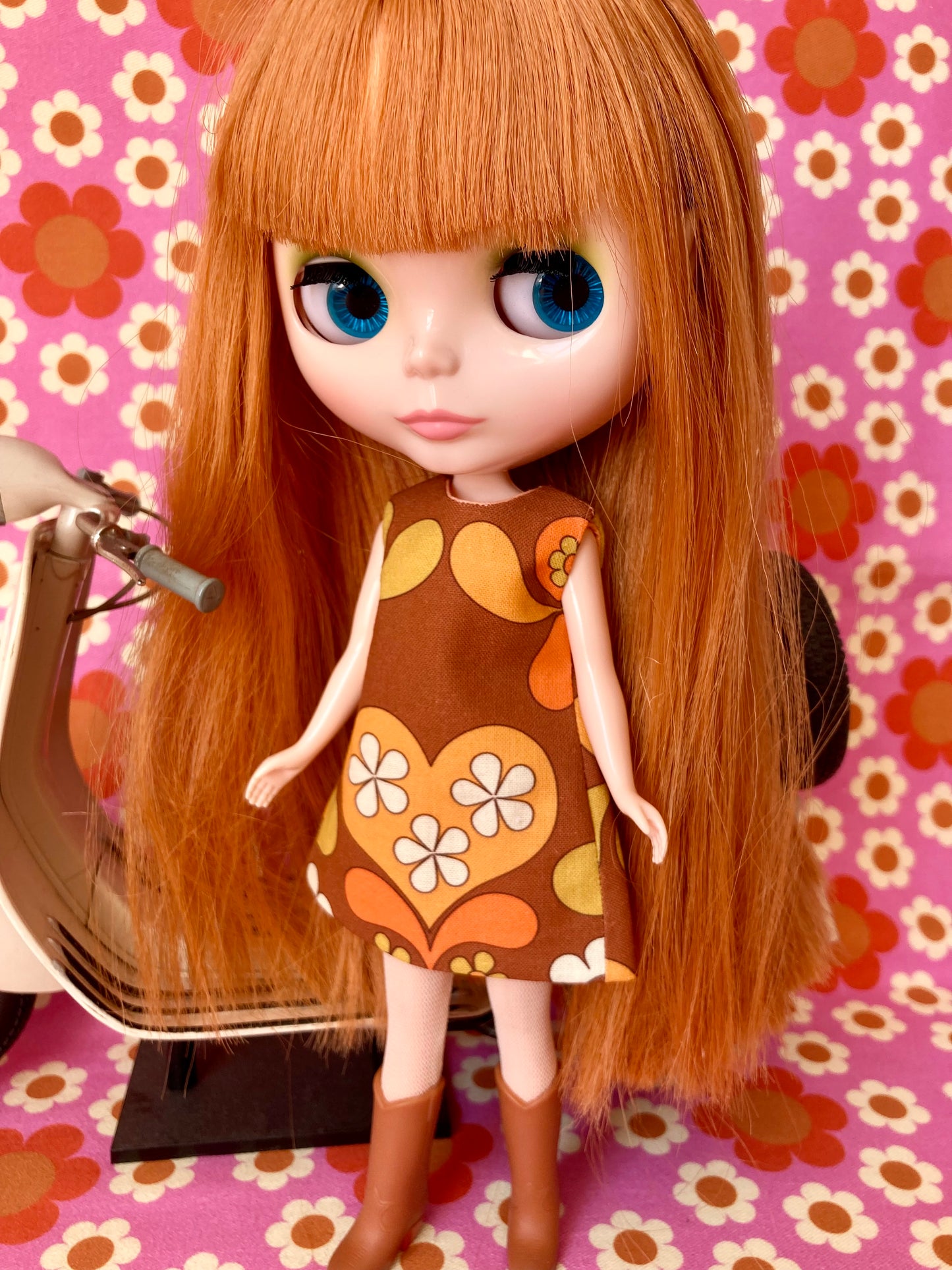 Alice Apple Mod Shift dress