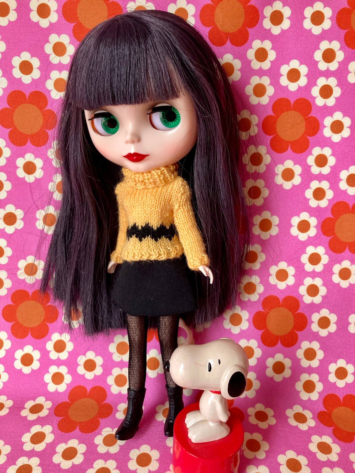 Snoopy Charlie Brown Sweater & Skirt set