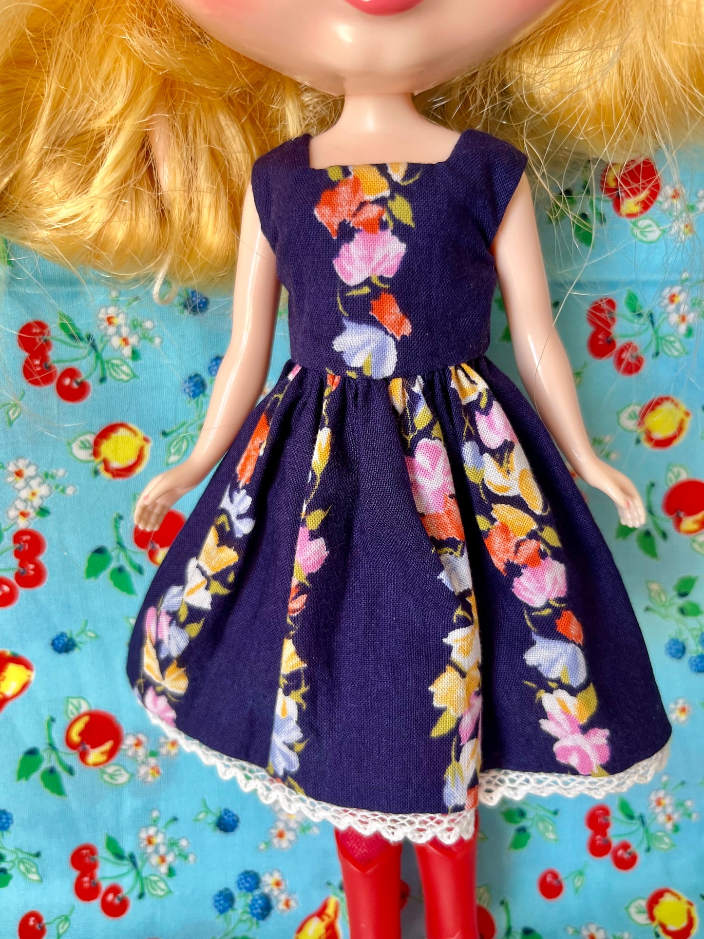 Horrockses Vintage Fabric Dress for Blythe Doll