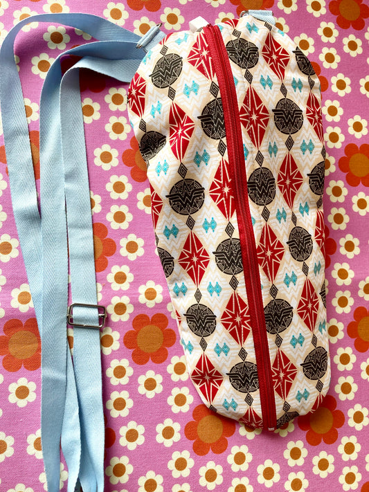 Adjustable strap Wonder Woman fabric Blythe Doll Cary Case Neo-Blythe size