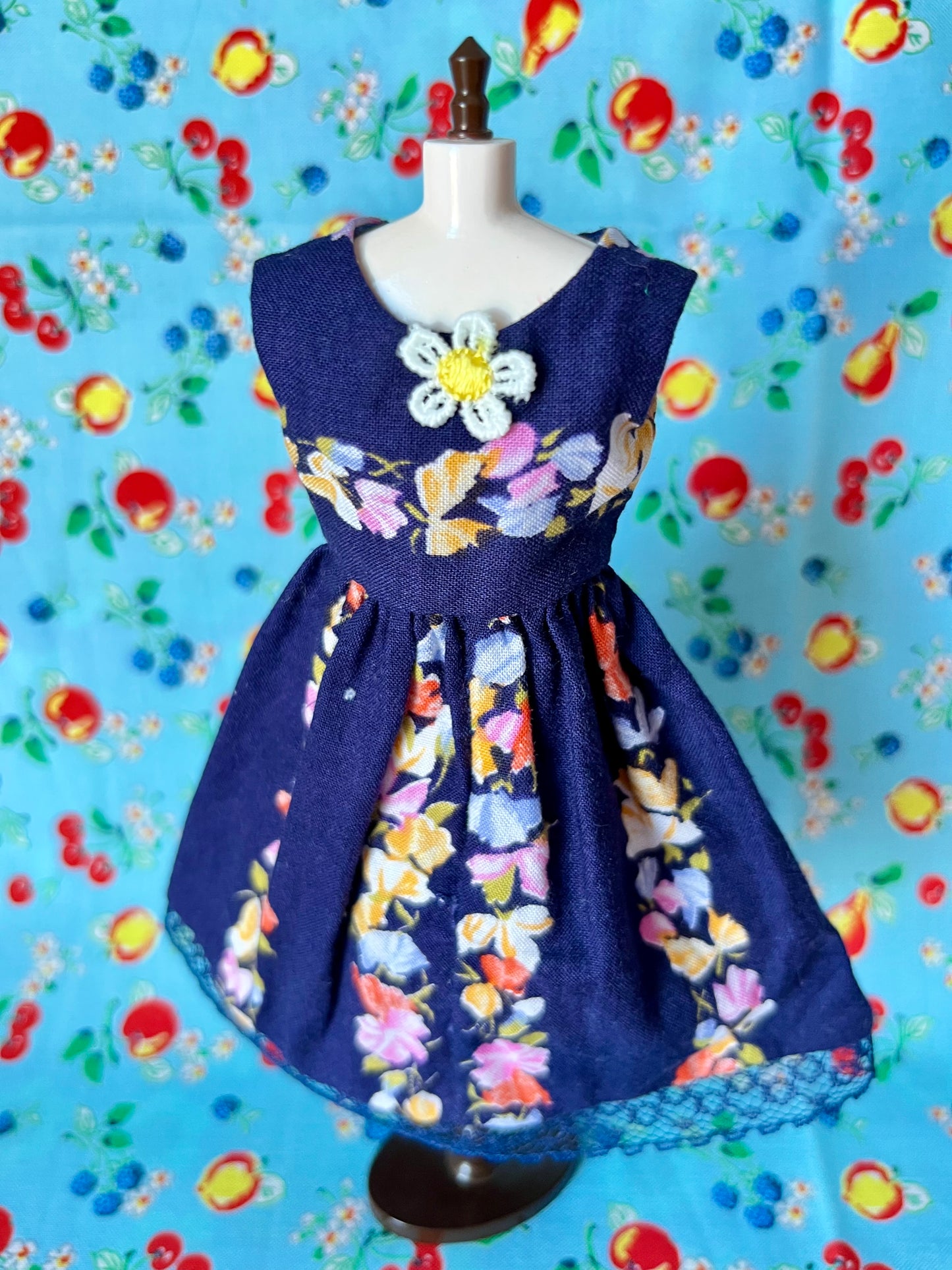 Horrockses Vintage Fabric Dress for Blythe Doll