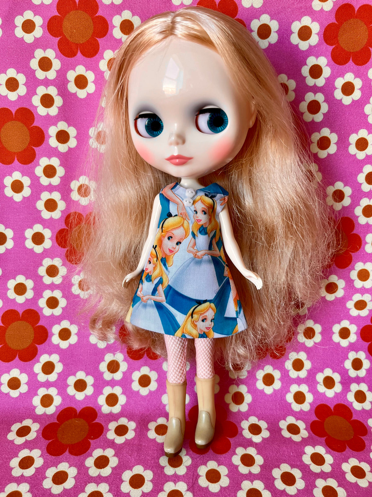 Alice Print Mod Cilla Shift dress