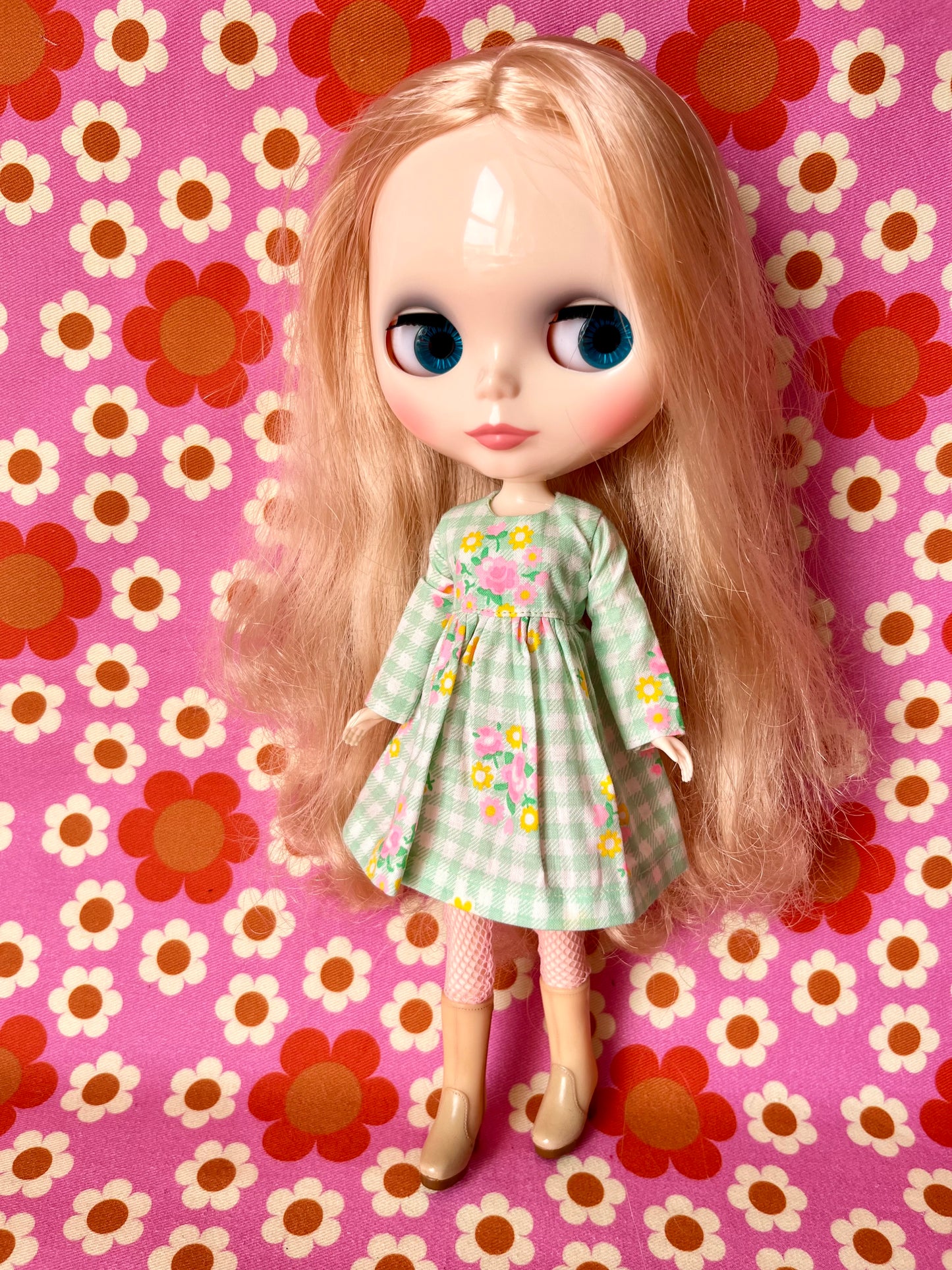 Green Gingham Long Sleeve Dress for Blythe Doll