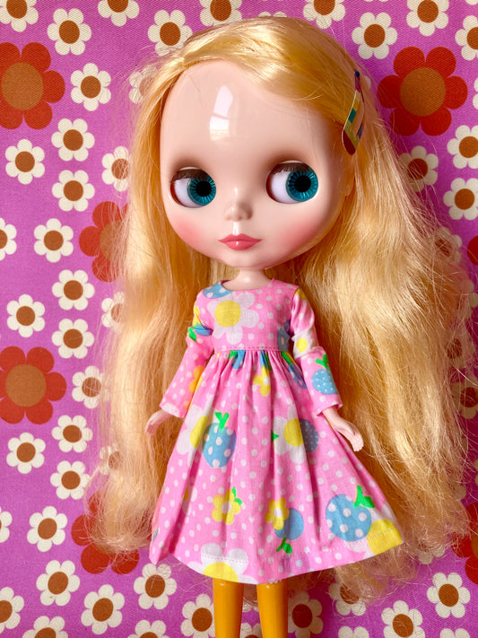 Pink Daisy Long Sleeve Dress for Blythe Dollar