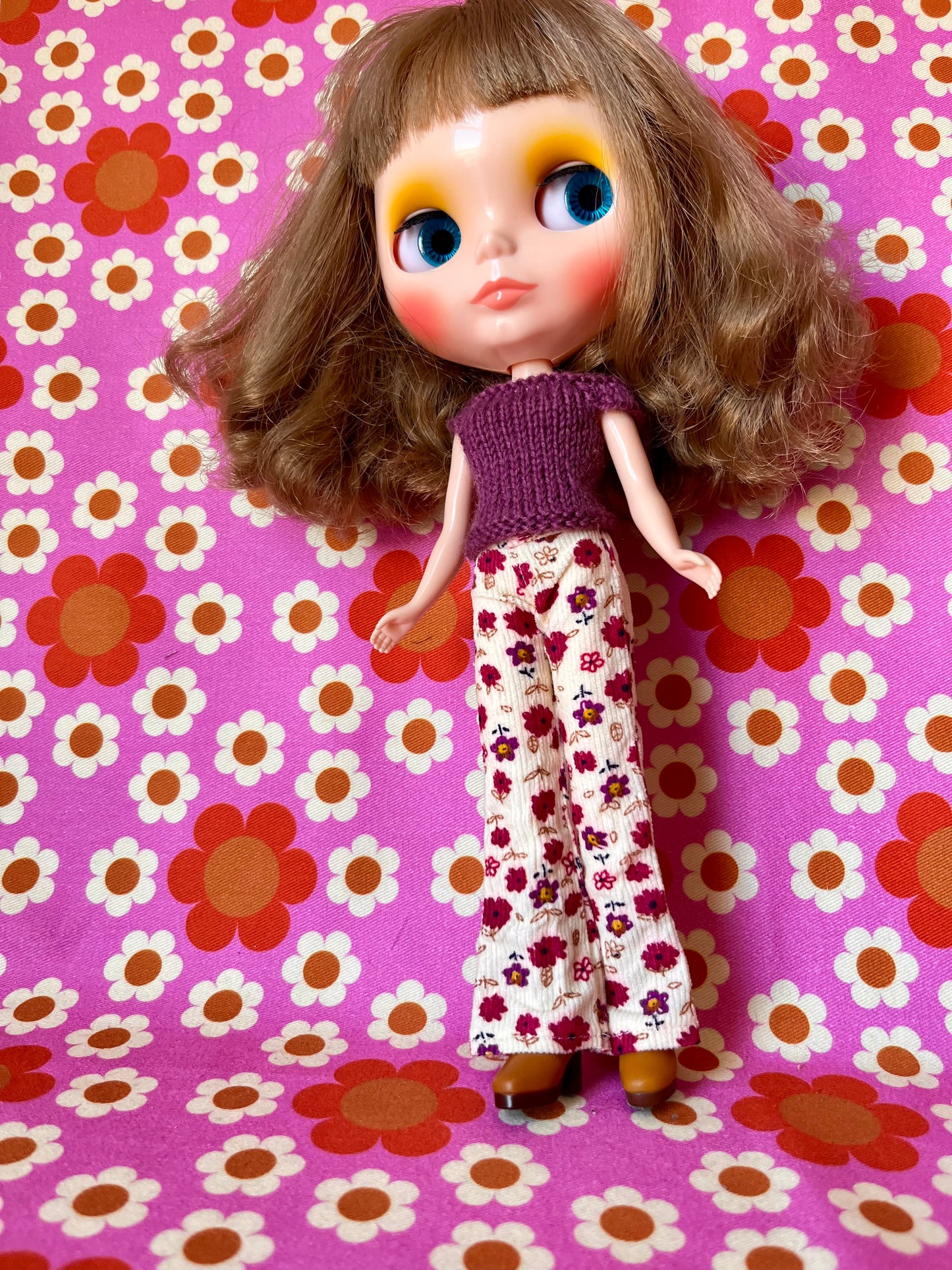Cream Floral Flared Jeans Corduroy Trousers for Blythe Doll