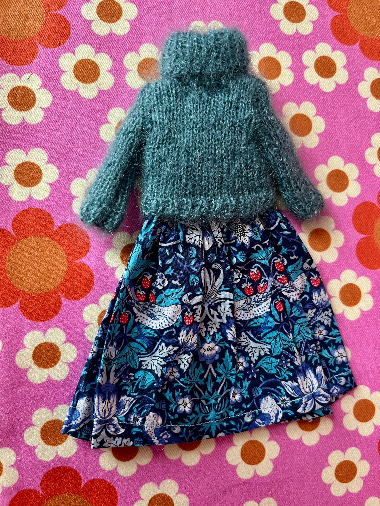 Liberty Skirt & Mohair Sweater Set for Blythe Doll