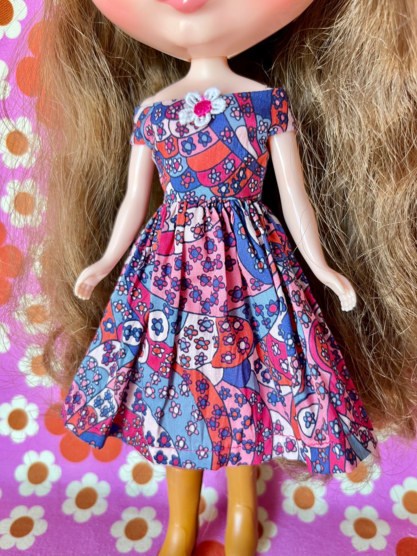 Liberty Off shoulder Sleeve Dress for Blythe Doll