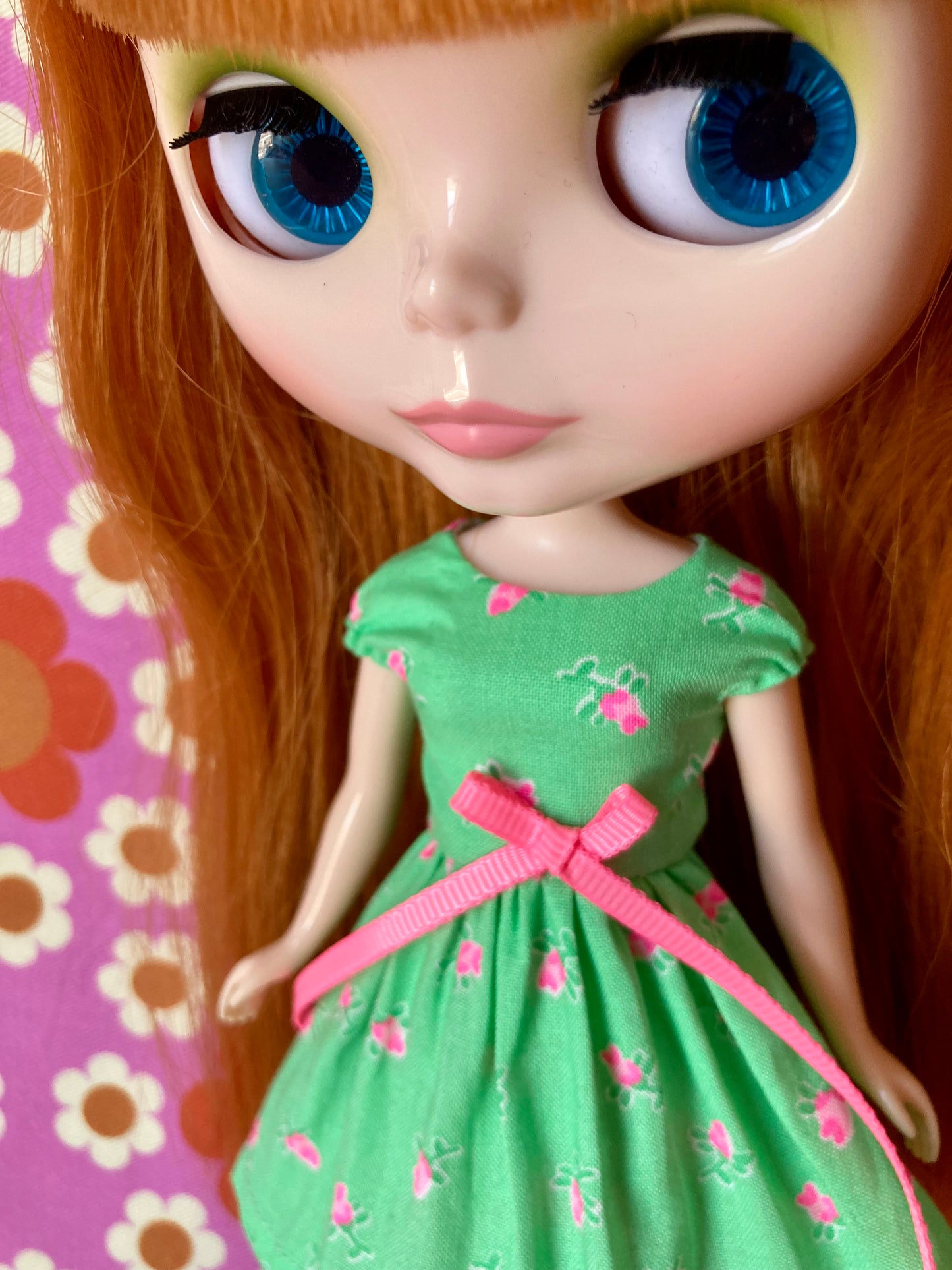 Green Neon Rosebud Cap Sleeve Dress for Blythe Doll