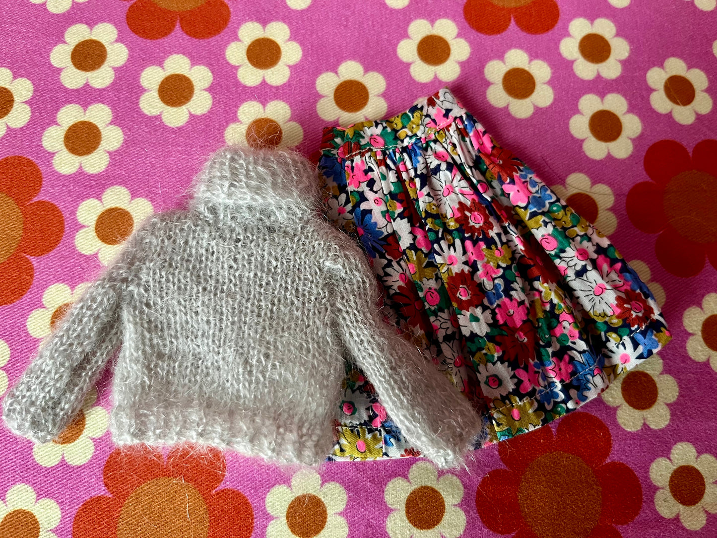 Liberty Skirt & Mohair Sweater Set for Blythe Doll