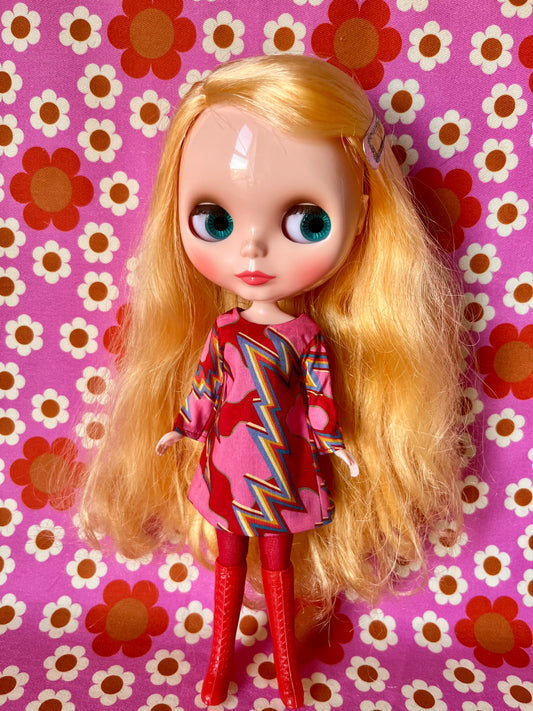Liberty Shift dress with sleeves