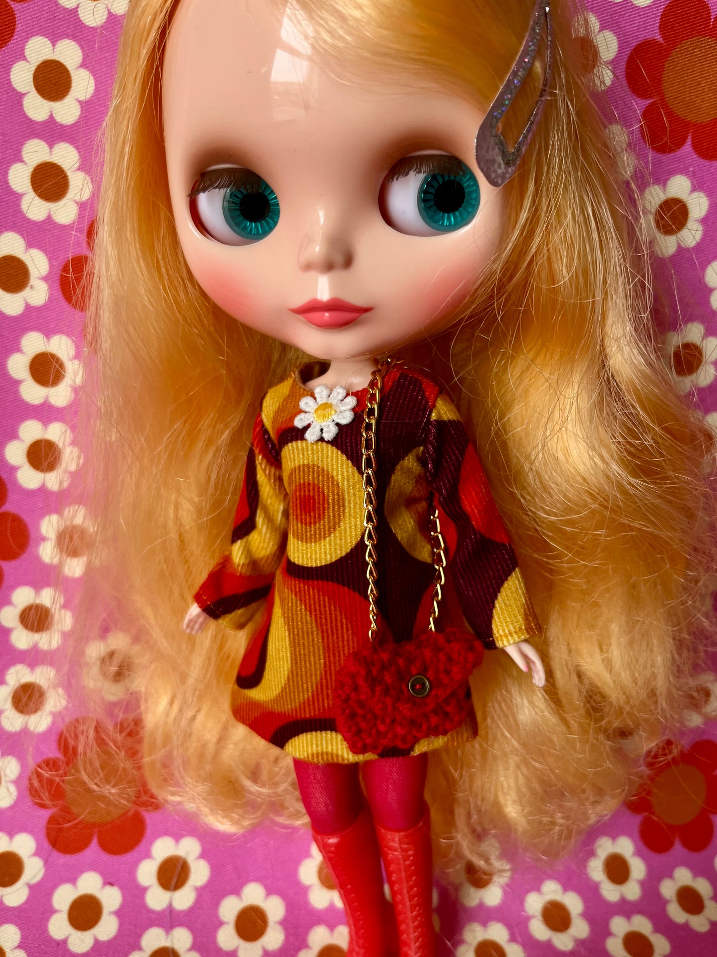 Seventies Corduroy Shift dress with sleeves & Bag which opens