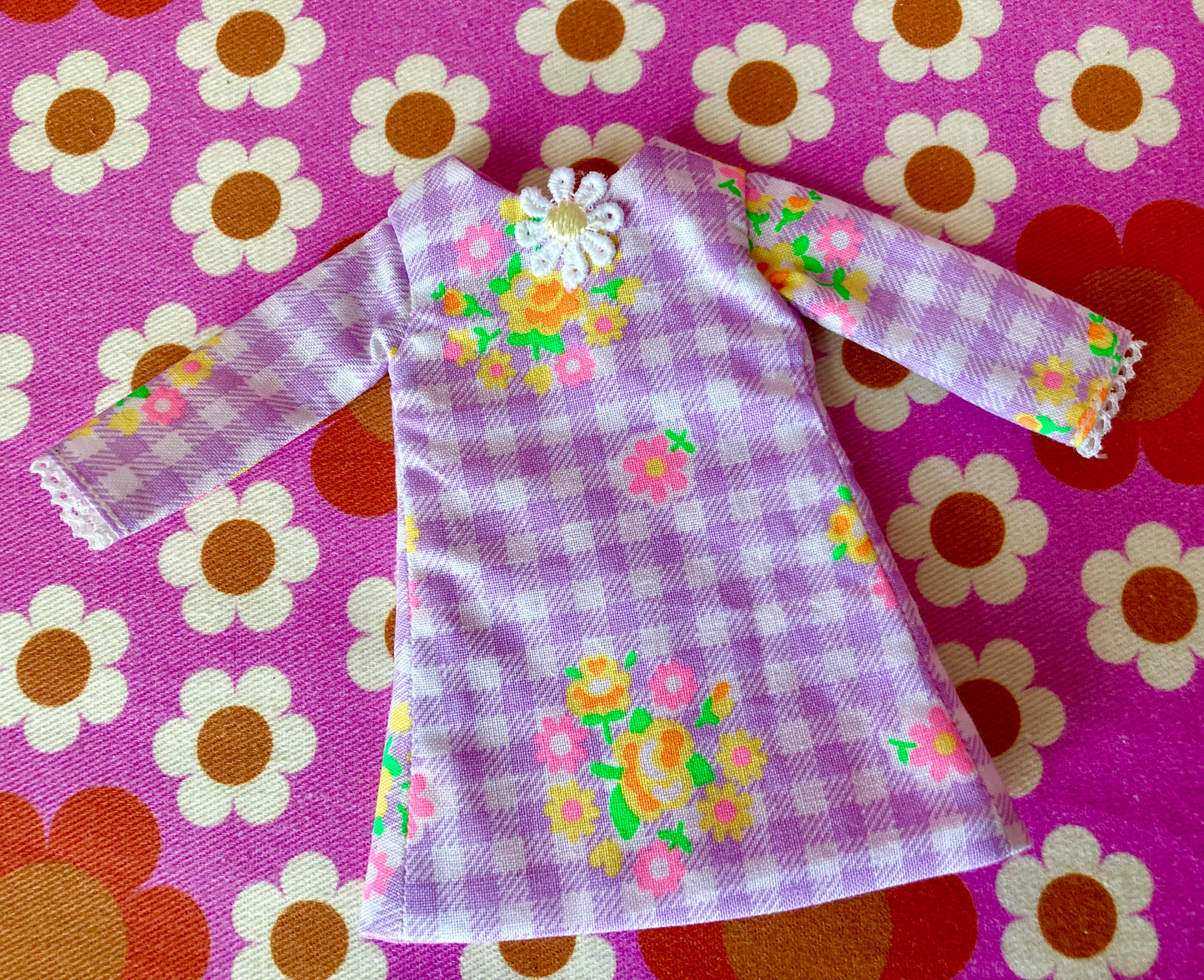 Neon Gingham Mod Shift dress with sleeves