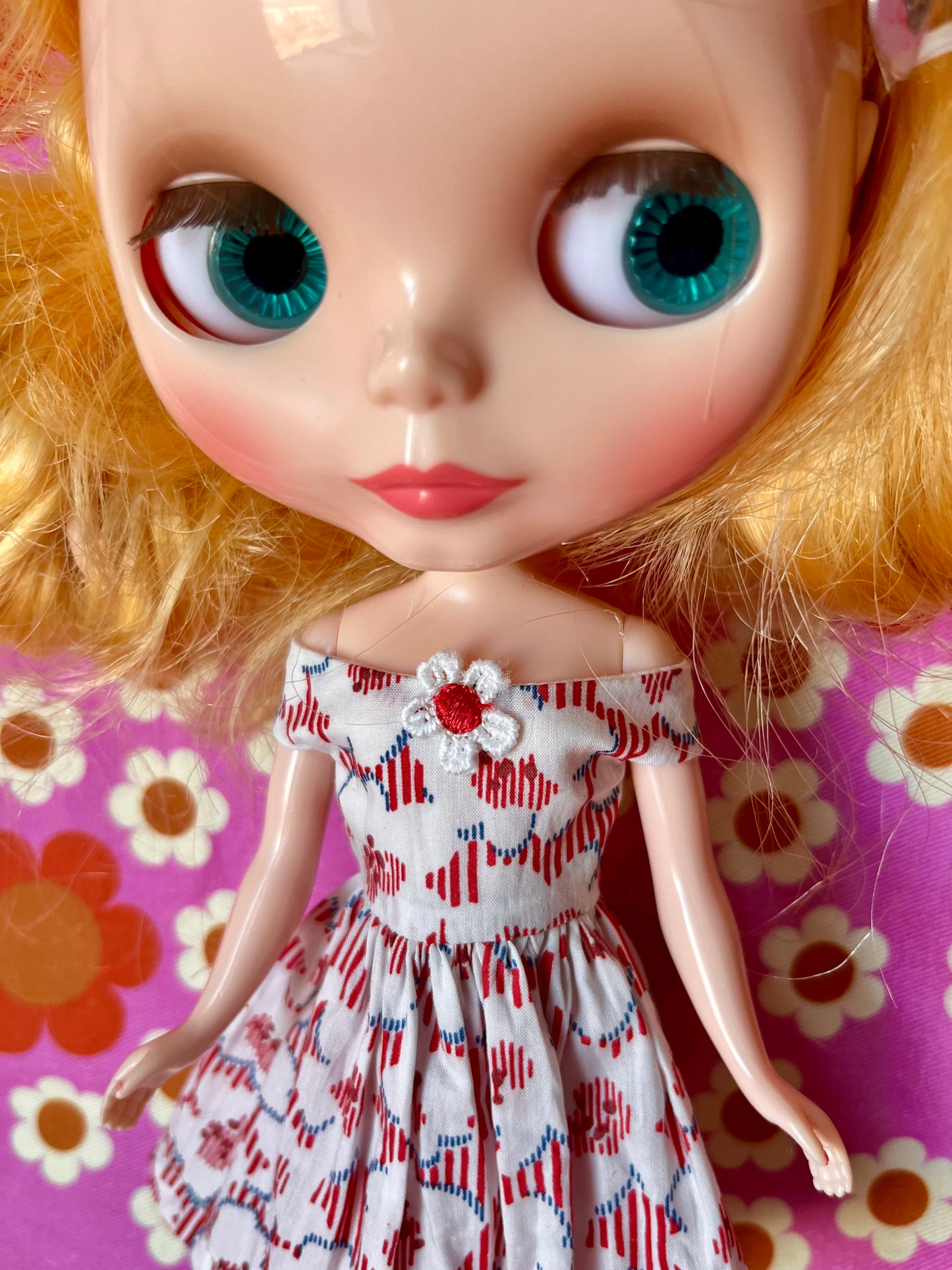 Liberty Off shoulder Sleeve Dress for Blythe Doll