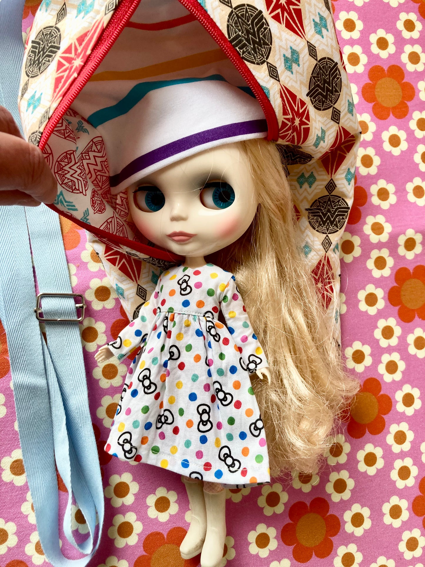 Adjustable strap Wonder Woman fabric Blythe Doll Cary Case Neo-Blythe size