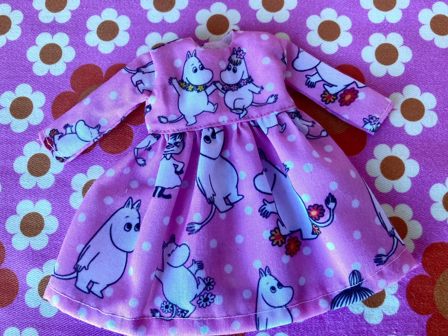 Dancing Moomins Dress for Blythe Doll