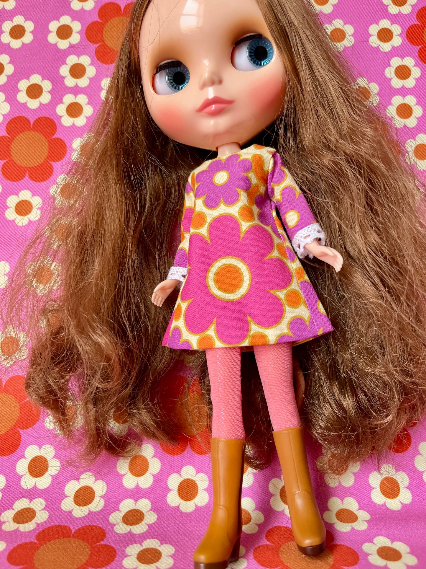 Alice Apple Mod Shift dress with long sleeves OOAK